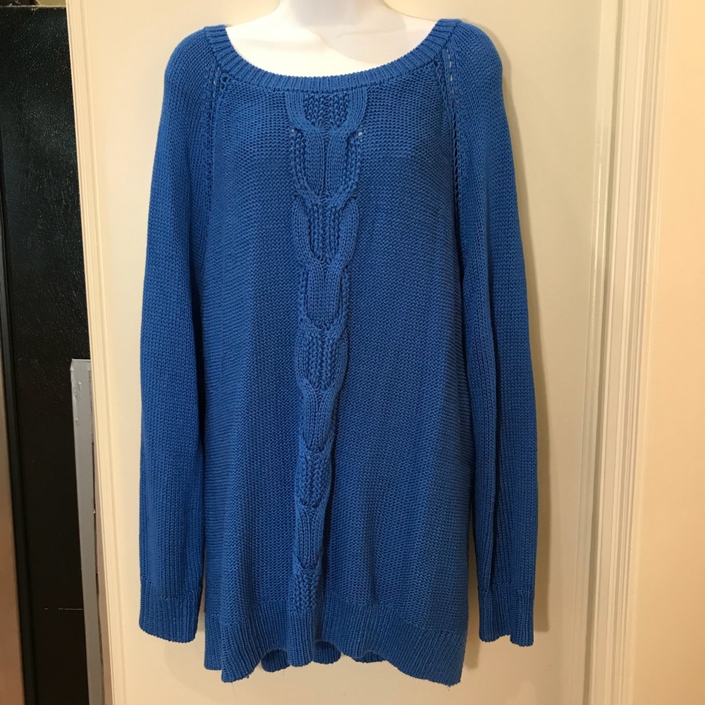 APT. 9 blue Scoop Neck Sweater
